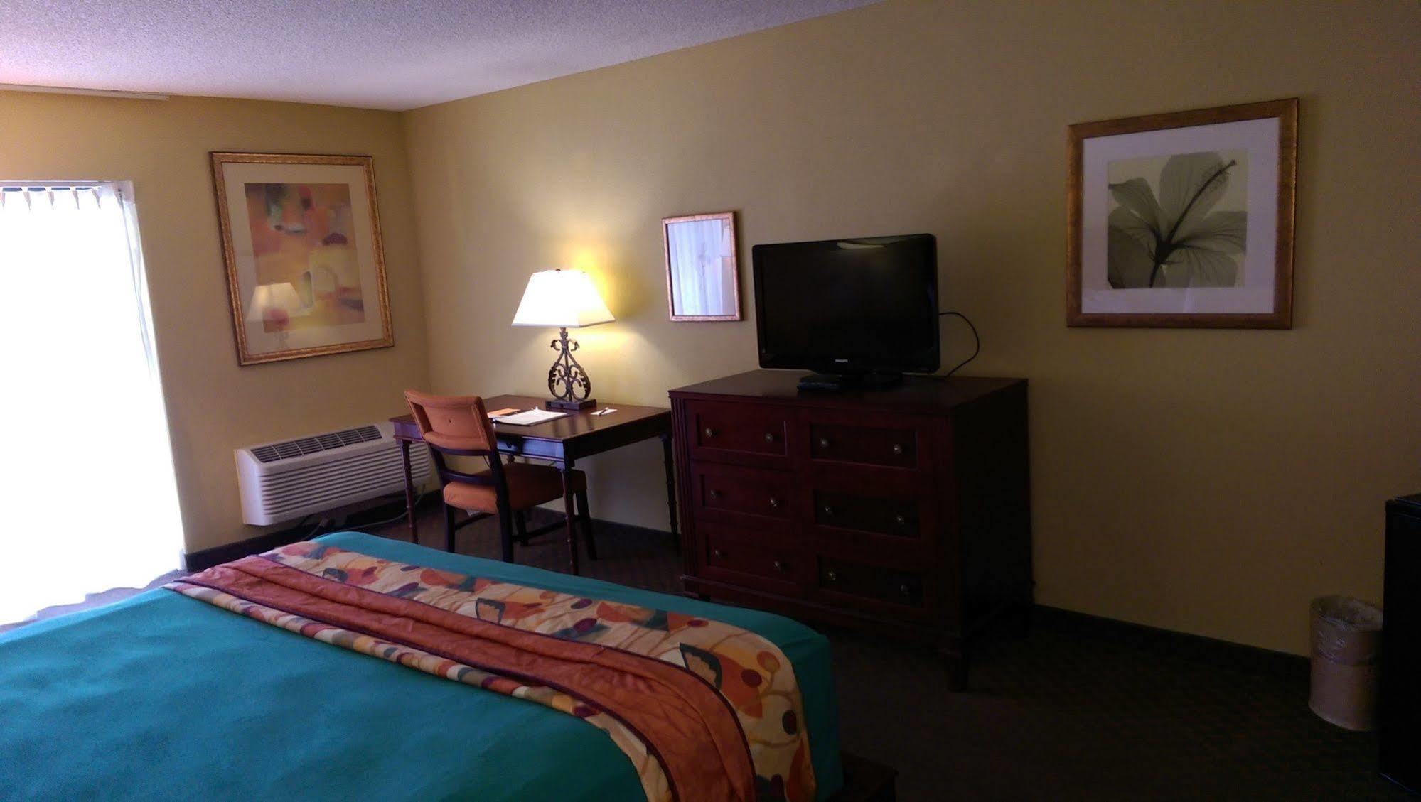 Vista Inn Lake Tarpon Palm Harbor Exteriör bild